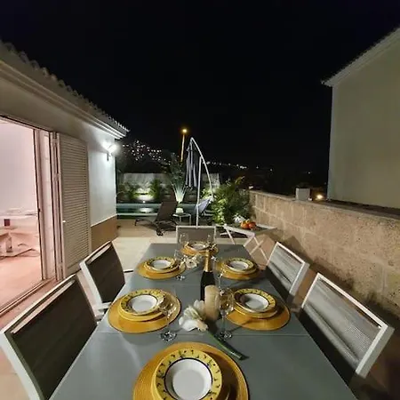 Vanesa Heated Pool Ocean Views Private 아파트 *